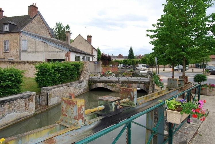 Le Loft Montargis Gien Maison De Ville Sainte-Geneviève-des-Bois Exterior foto