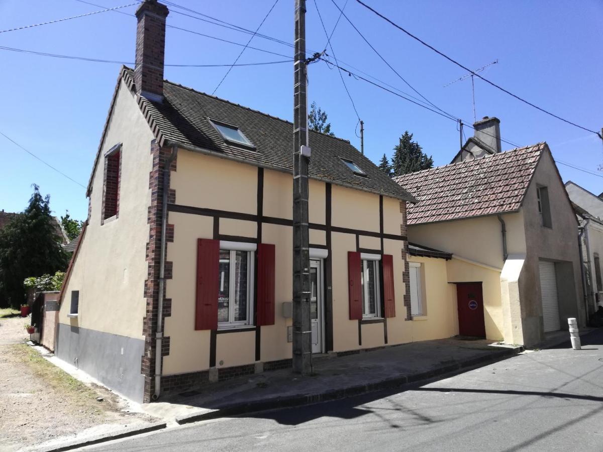 Le Loft Montargis Gien Maison De Ville Sainte-Geneviève-des-Bois Exterior foto